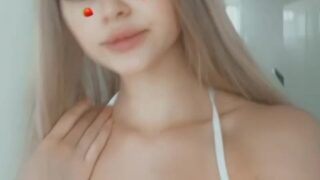 Amateur Mila Sobolov’s Best BG Scene Yet